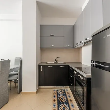 Διαμέρισμα Comfort By Pikhost *