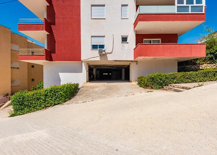 Comfort By Pikhost * Saranda