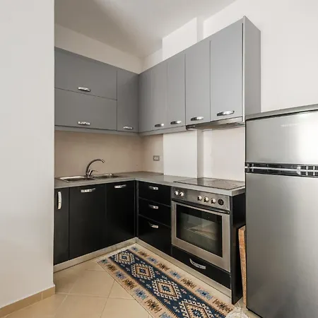 Lejlighed Comfort By Pikhost Sarandë