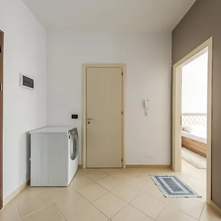 Comfort By Pikhost * Sarandë