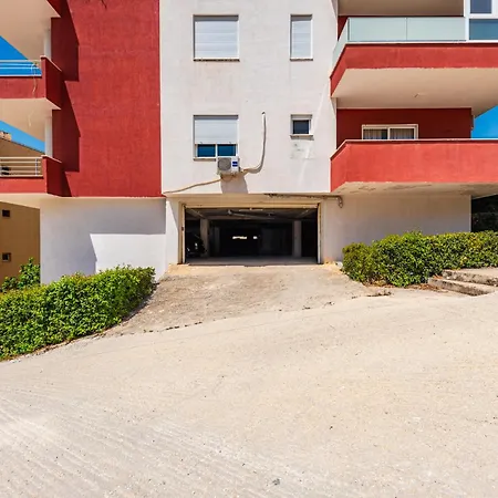 Comfort By Pikhost * Sarandë